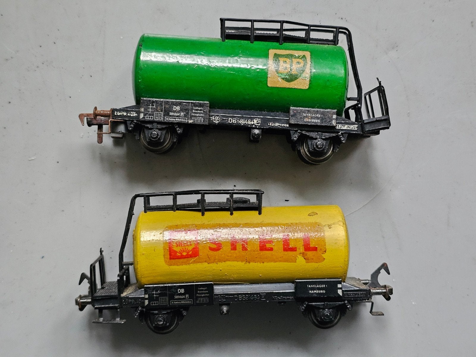 Fleischmann HO Ketelwagens (2 stuks) - Opknappers, Ophalen of Verzenden, Gebruikt, Wagon, Fleischmann