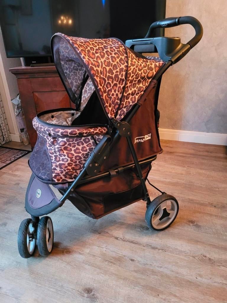 Innopet hondenbuggy luipaardprint, Ophalen