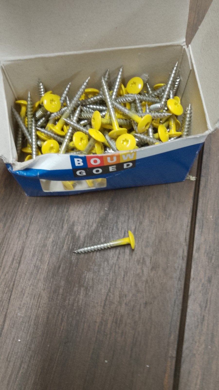 5 doosjes HPL schroeven 4.8x38mm RAL 1021 (500 stuks), Ophalen, Nieuw, Minder dan 50 mm, Schroeven