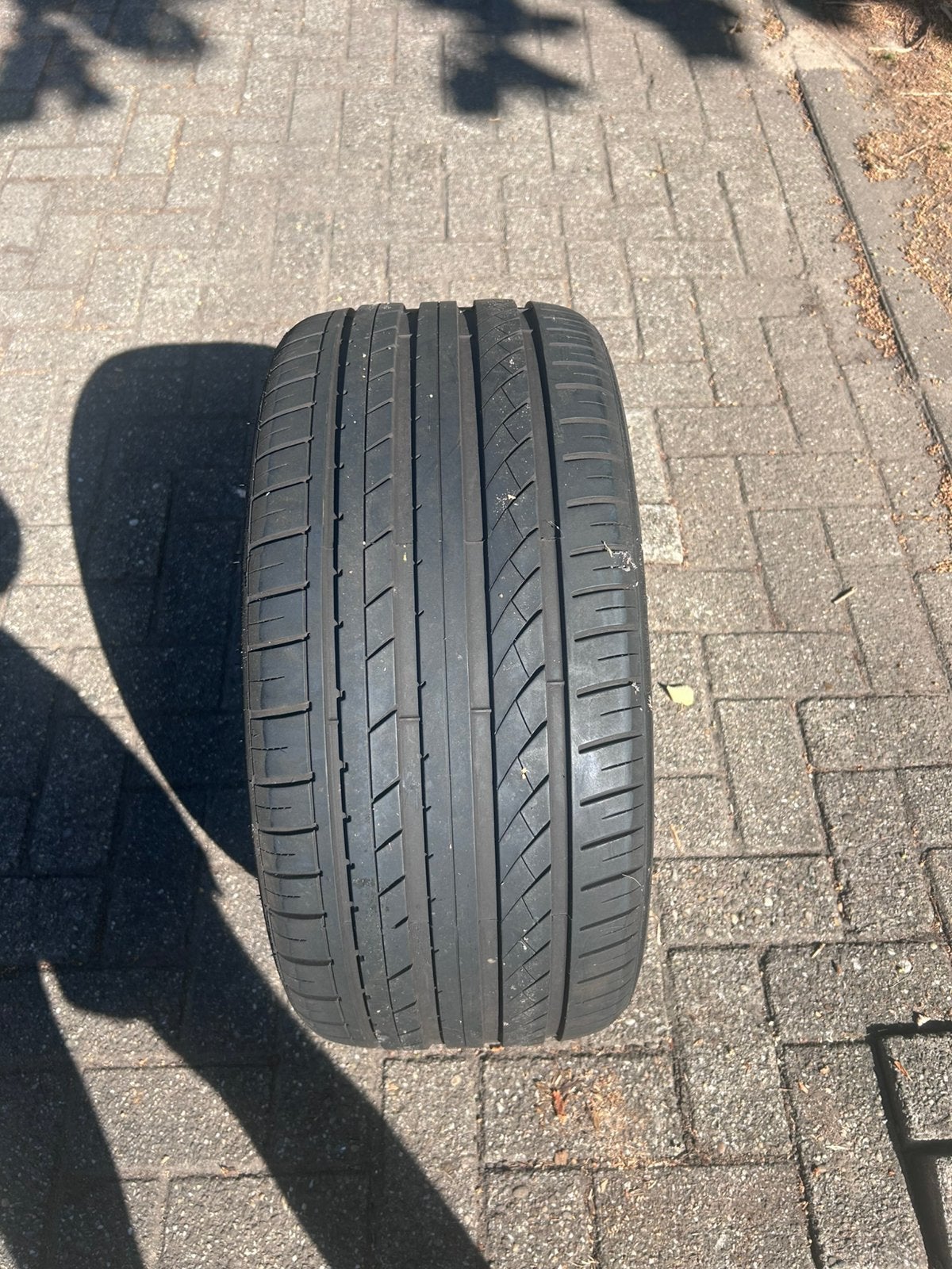 Hifly 255/30R20 zomerband, Auto diversen, Ophalen