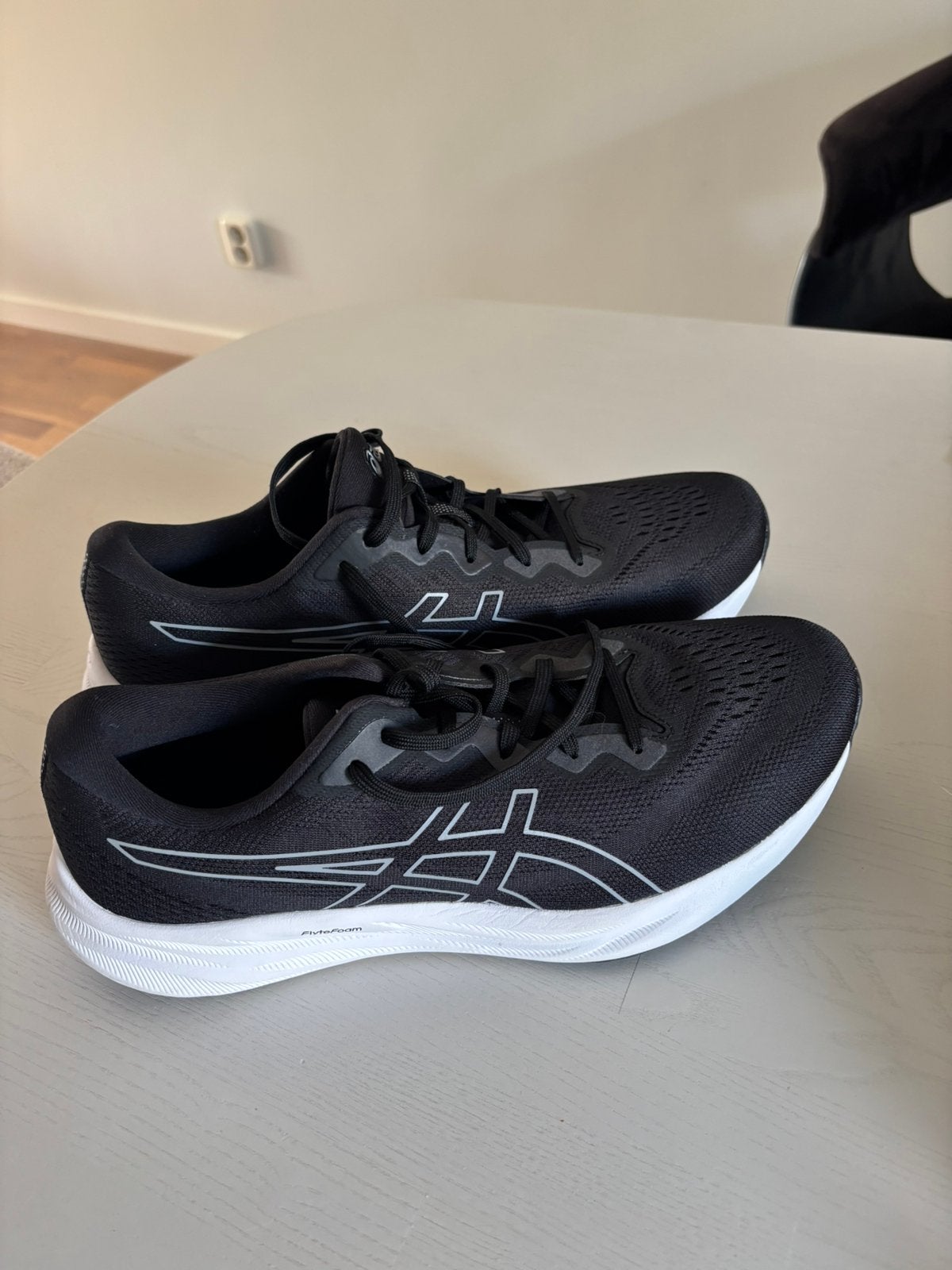 Asics ortholite  gel. NIEUW maat 49, Ophalen of Verzenden, Nieuw, Hardloopschoenen, Asics