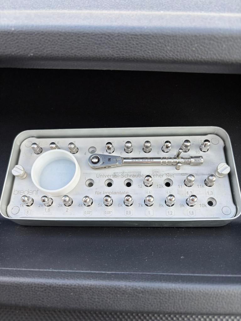 Tandtechniek - dental Universal draaisleutel set, Ophalen of Verzenden, Zo goed als nieuw