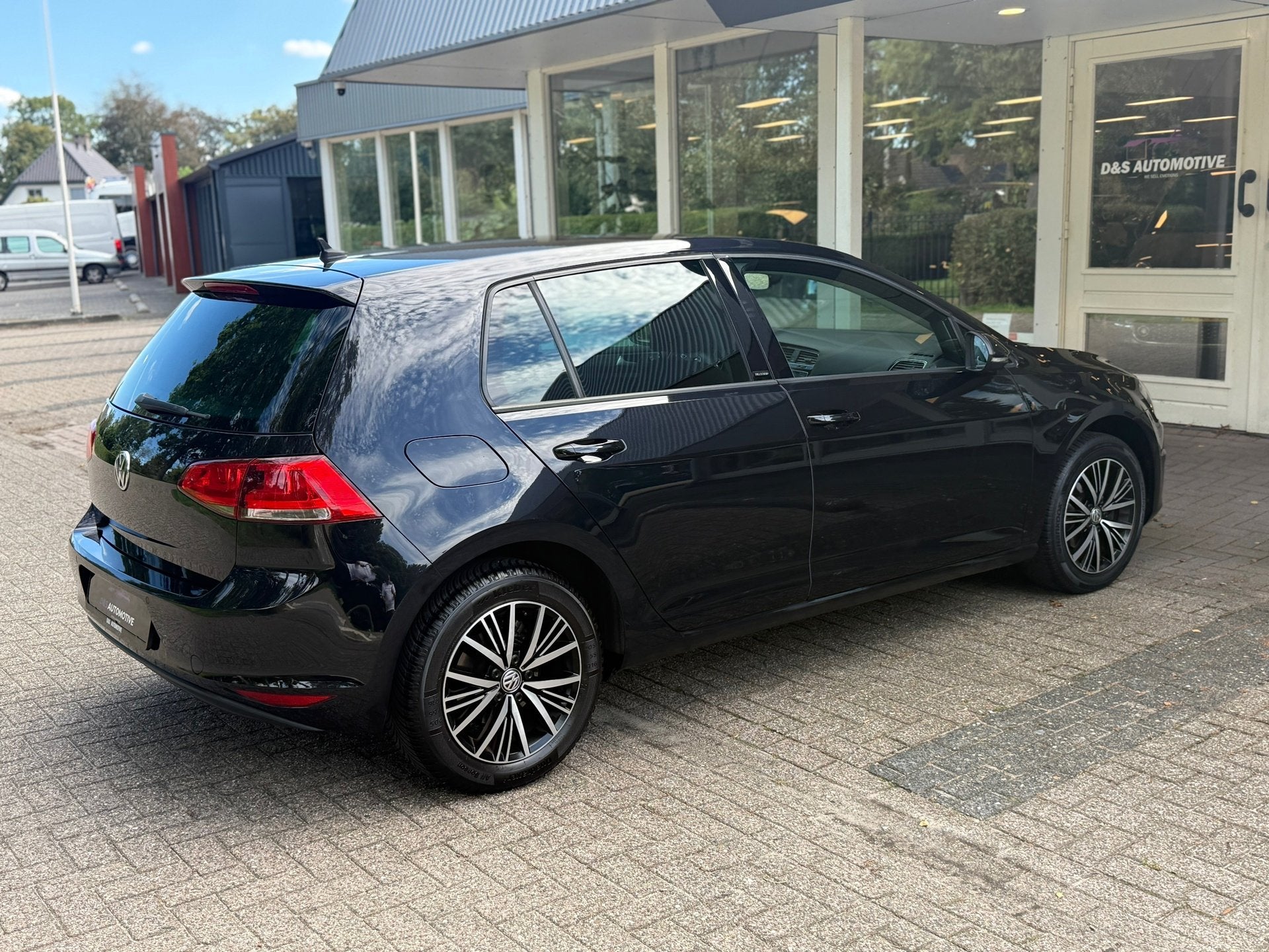 Foto 6 van Volkswagen Golf 1.2 TSI Allstar CRUISE/STOELV/PDC/CLIMA,NAVI