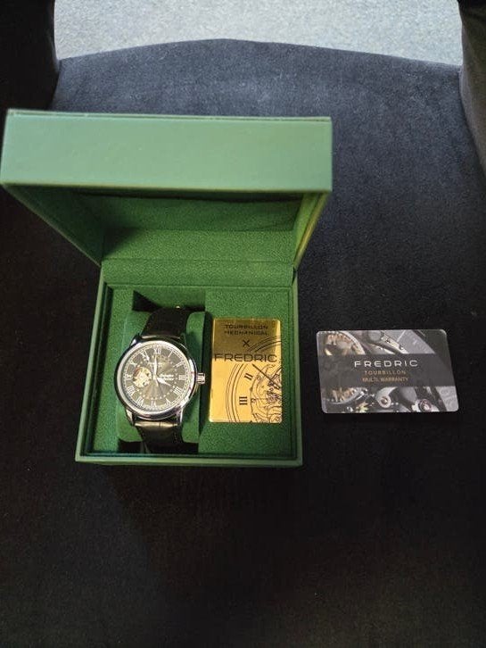 Fredric Tourbillon Mechanisch Horloge - Nieuw in Doos, Sieraden, Tassen en Uiterlijk, Horloges | Heren, Overige merken, Leer, Staal