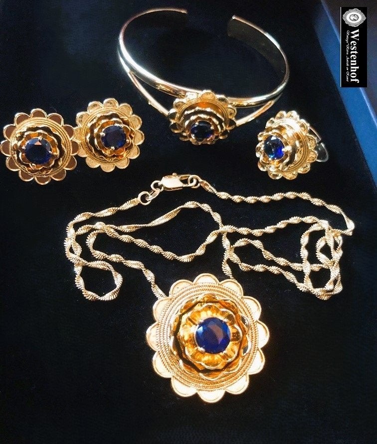 Sieraden set compleet ketting + armband + oorbellen + ring