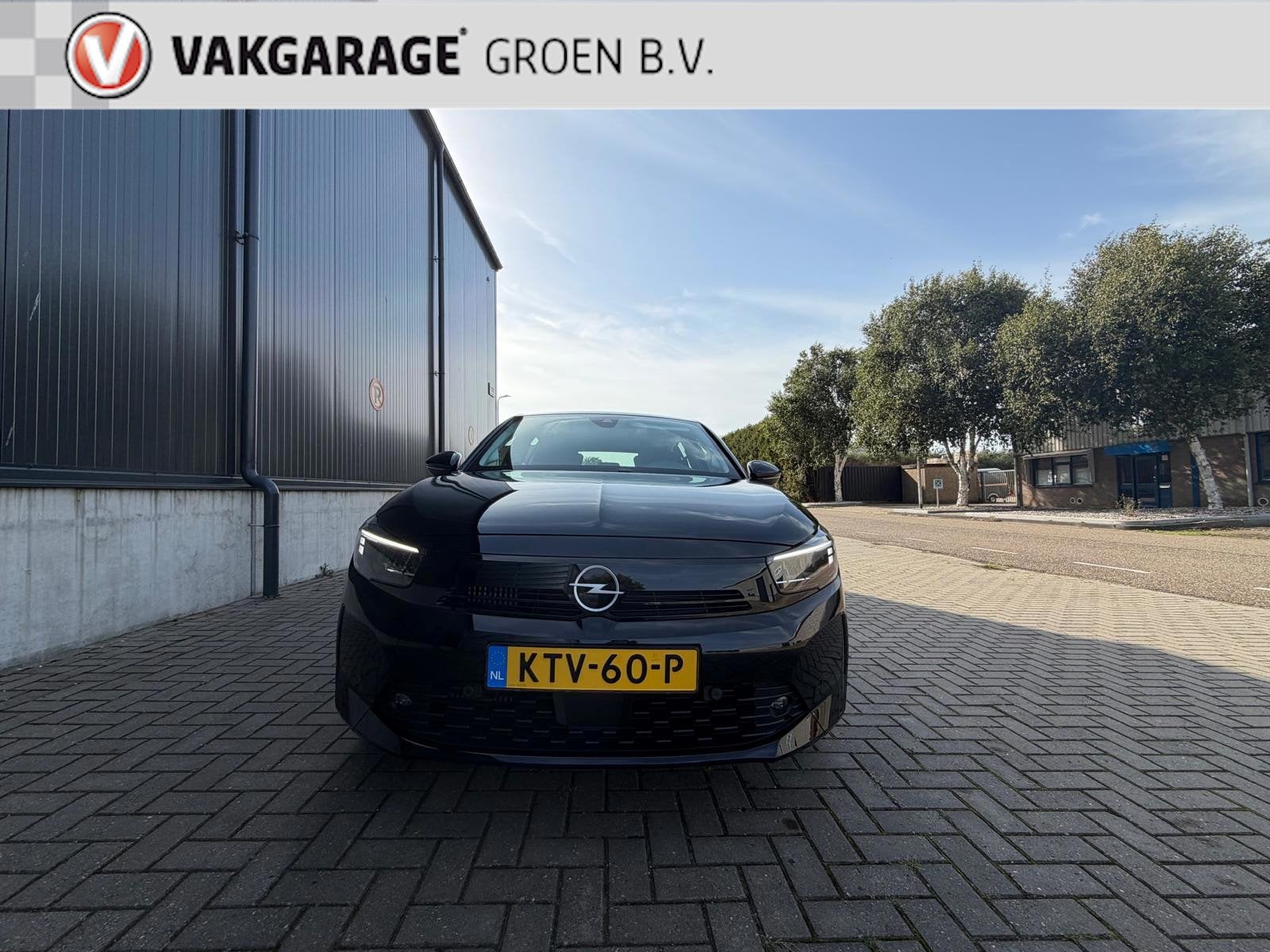 Opel CORSA 1.2 Turbo Business Edition / camera / cruise !, Voorwielaandrijving, Gebruikt, Zwart, Handgeschakeld