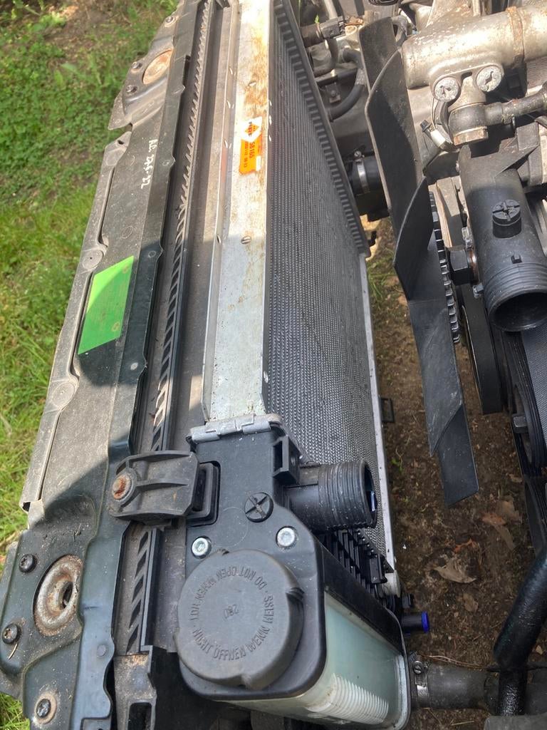 Bmw e39 523i radiateur zo goed als nieuw, Auto-onderdelen, Ophalen of Verzenden, BMW