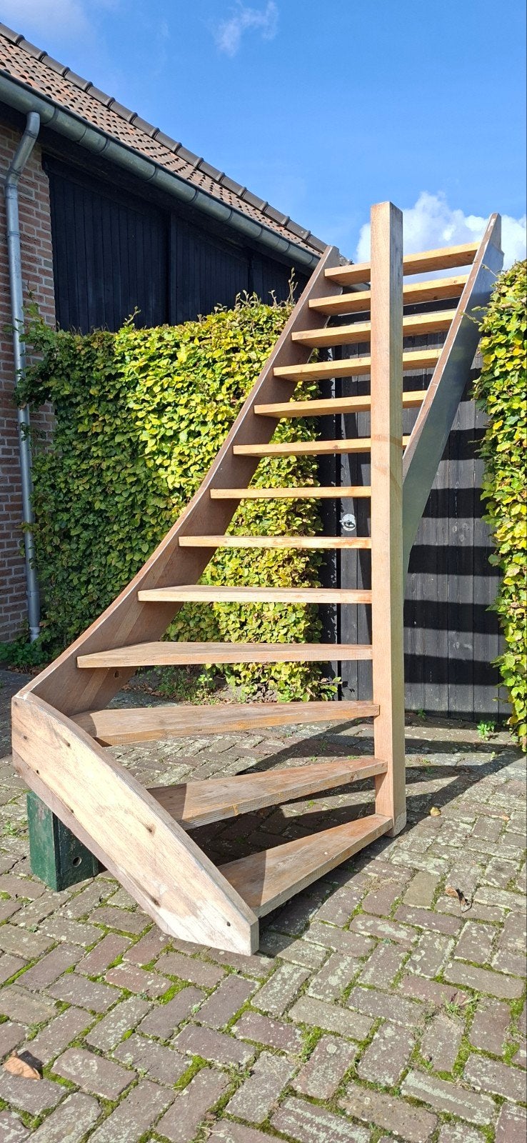 Houten trap van 2.60m hoog - Ideaal voor tuin of schuur, Ophalen, Gebruikt, Trap, 2 tot 4 meter