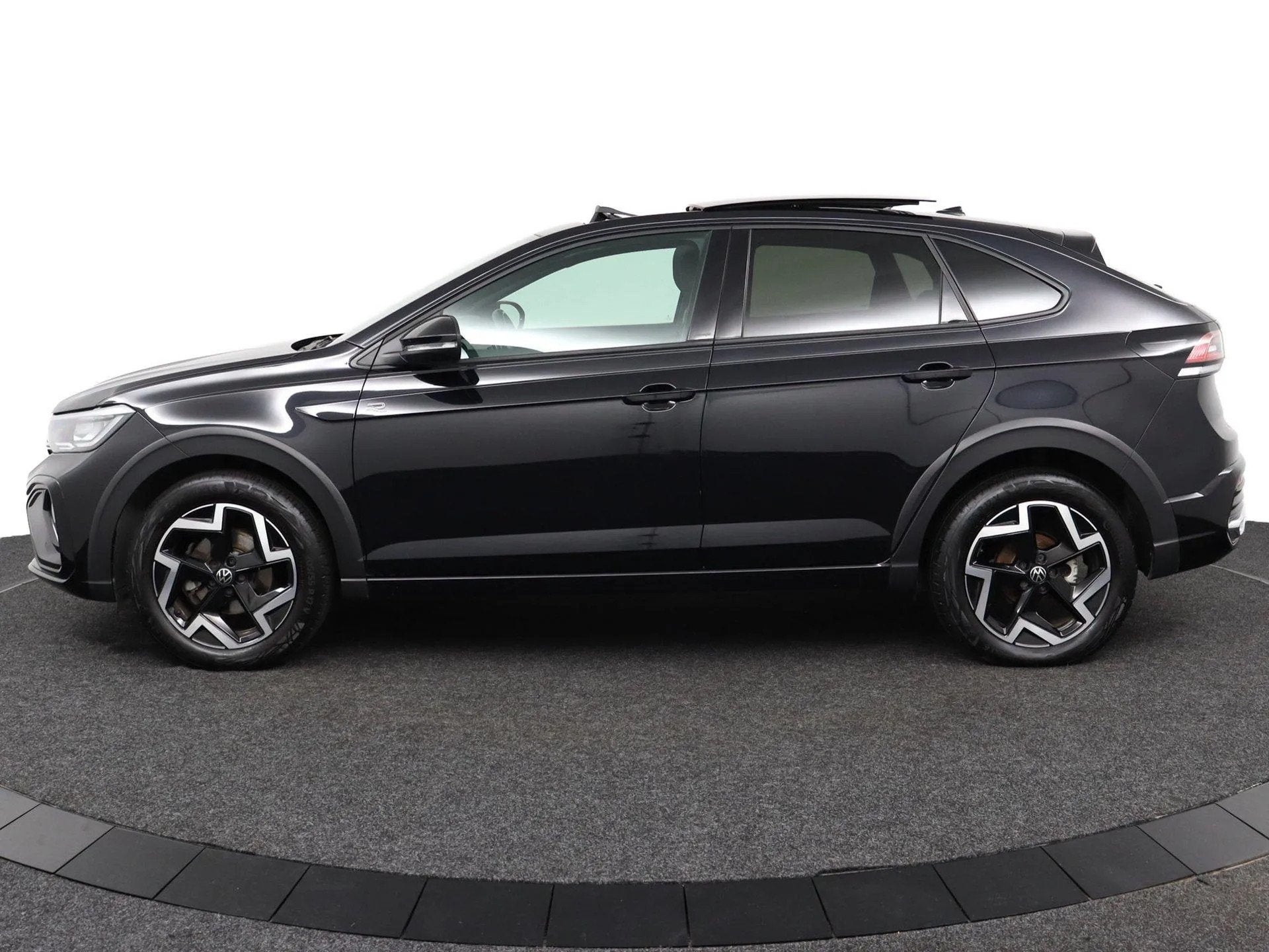 Volkswagen Taigo 1.0 TSI 115Pk (bj 2025), Private lease, Stof, Gebruikt, 1144 kg