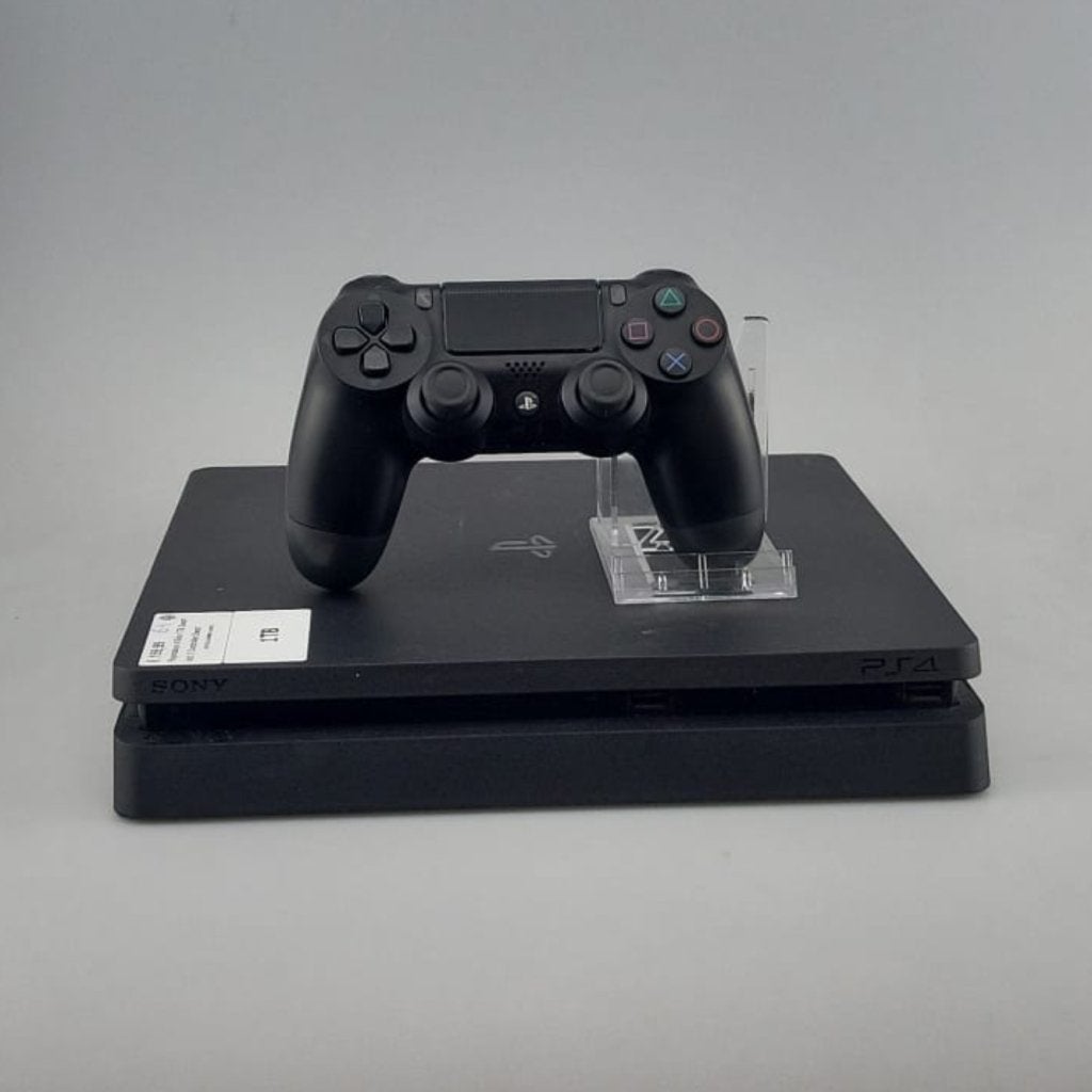 Playstation 4 Slim 1TB Zwart Incl: 1 Controller Zwart, Sony, Gebruikt, Support@sony.com, 1-7-1 Konan, Minato-ku
Tokyo 108-0075
Japan