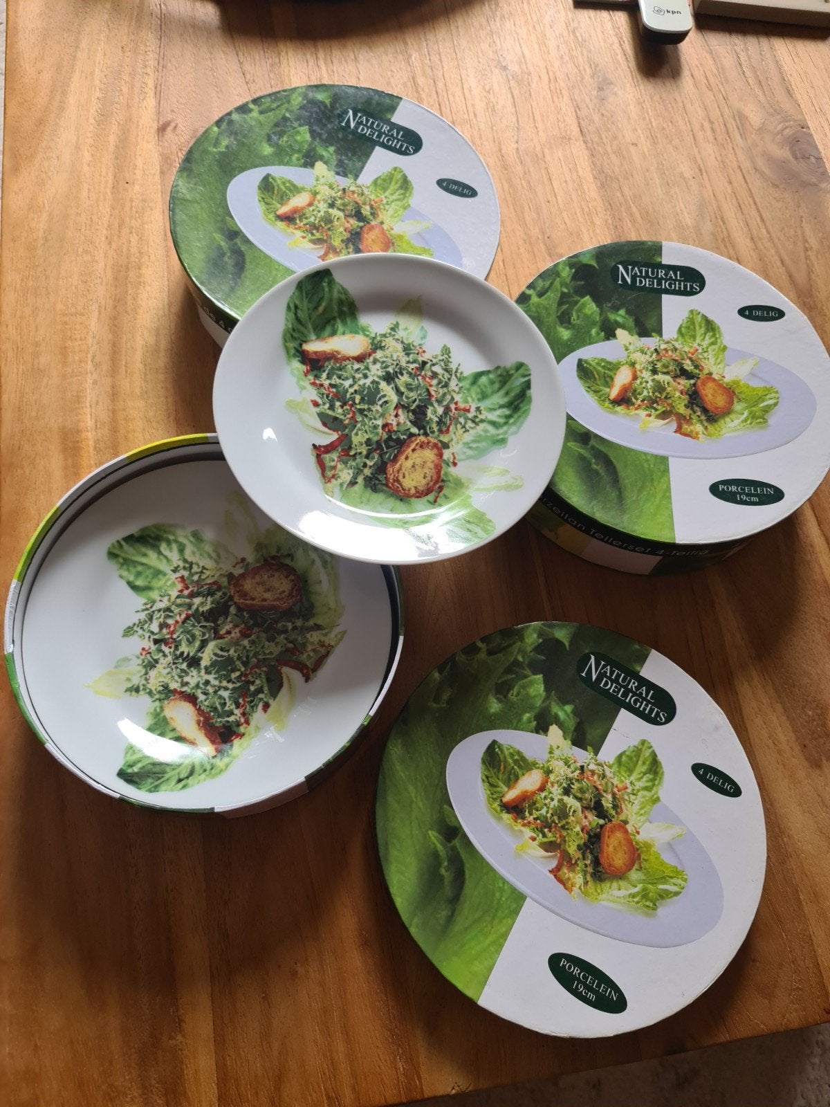 12 porseleinen salade/ontbijtbordjes - Natural Delights, Ophalen, Nieuw, Bord(en), Overige stijlen