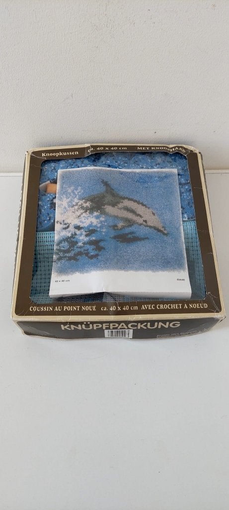 Smyrna Knoopkussen Pakket Dolfijn 40x40 cm Nieuw Compleet, Eu, Eu, Nieuw, Ophalen of Verzenden
