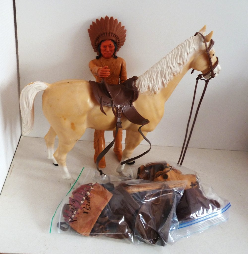 Vintage Marx Johnny West 1965 Chief Cherokee  + accessoires, Antiek en Kunst, Antiek | Speelgoed, Ophalen of Verzenden