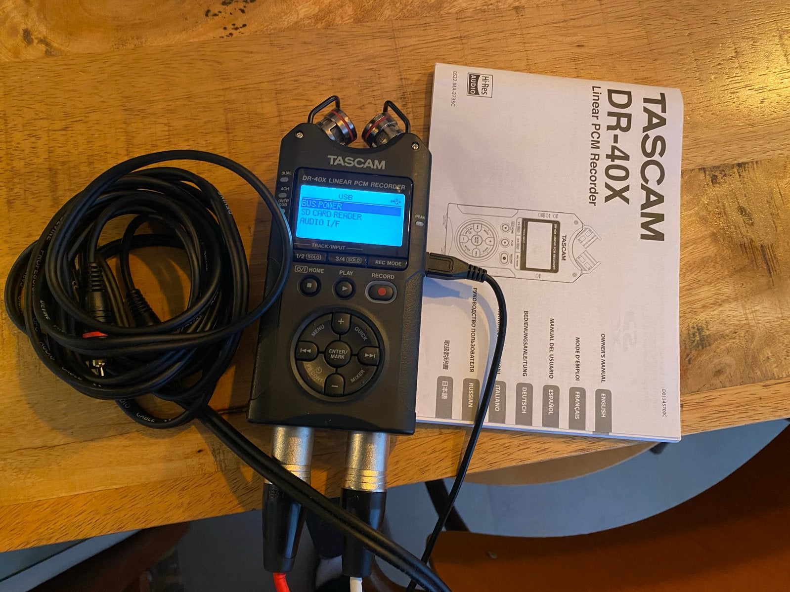 Tascam DR-40X Linear PCM Recorder met accessoires, Verzenden, Zo goed als nieuw