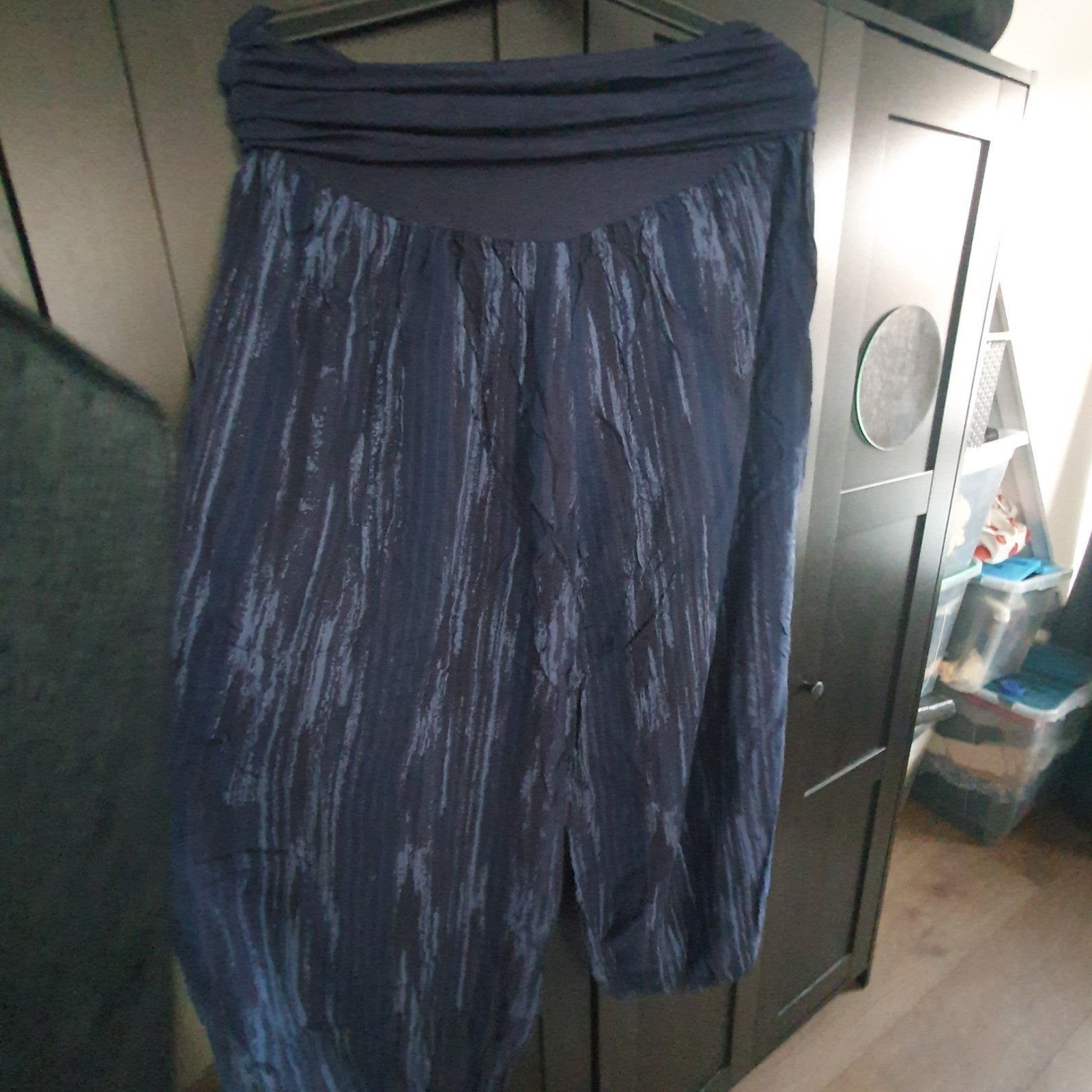Donkerblauwe harembroek met patroon, Maat 38/40 (M), Blauw, Ophalen of Verzenden, Lang