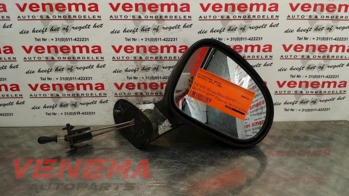 Buitenspiegel rechts van een Chevrolet Matiz, Auto-onderdelen, Gebruikt, -, Ophalen of Verzenden, -