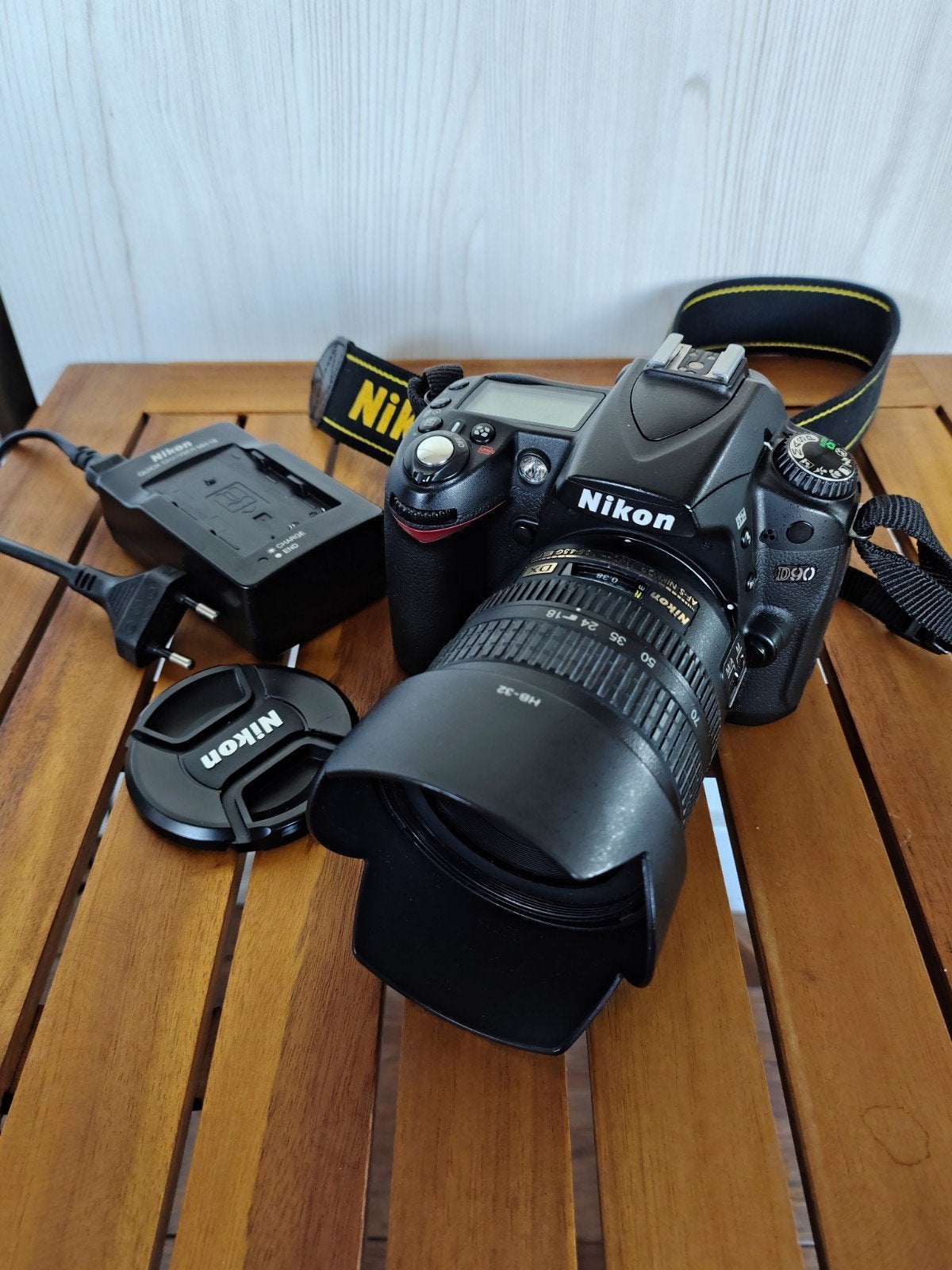 Nikon D90 + AF-S Nikkor 18-70mm., Ophalen of Verzenden, Nikon, Geen optische zoom