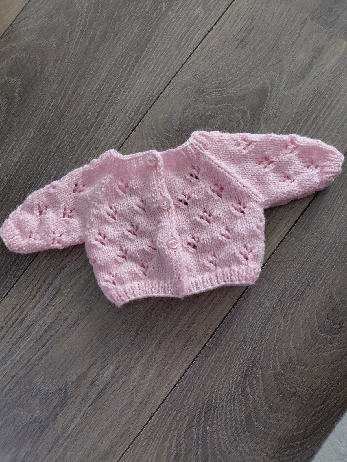 Lichtroze vestje met gaatjes voor baby born pop, Ophalen of Verzenden, Nieuw, Babypop