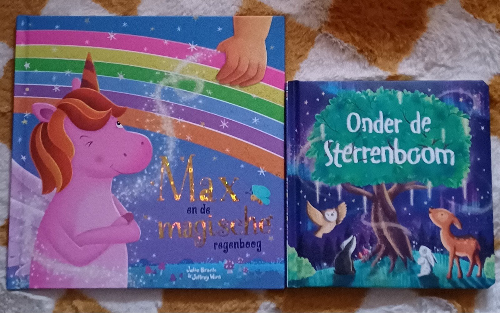Set van 2 Magische Boeken: Eenhoorn & Sterrenboom, Boeken, Ophalen of Verzenden, Zo goed als nieuw, Sienna Williams, Julia Seal, Julia Bruna, Jeffrey Moes