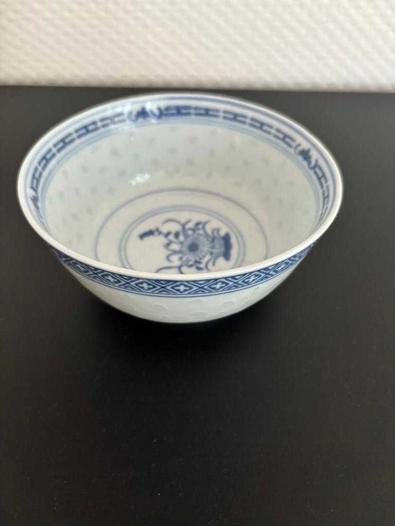 Vintage Chinees Rijstkorrel Porseleinen Kommetje, Ophalen of Verzenden