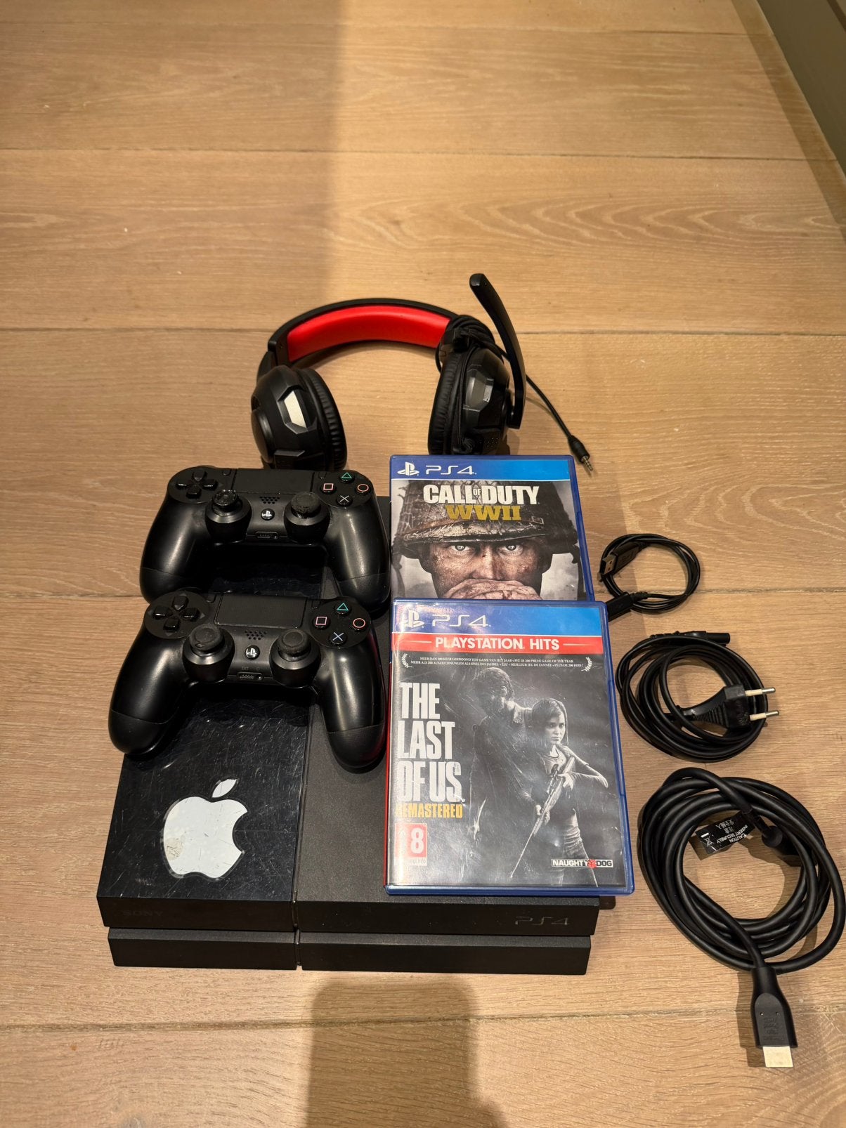 PlayStation 4 500 GB + 2 controllers, games en headset, Spelcomputers en Games, Met 2 controllers, Ophalen of Verzenden, Original