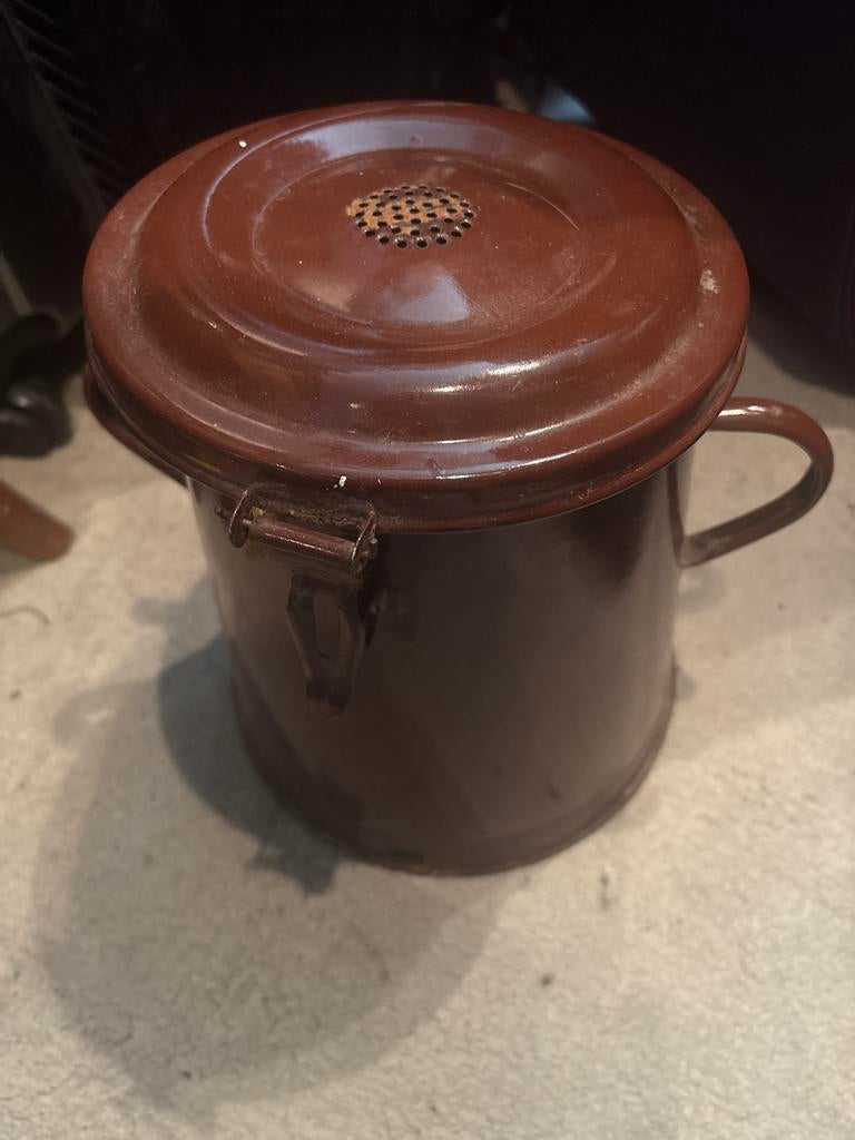 Vintage geëmailleerde pot met deksel - Bruin, Ophalen of Verzenden