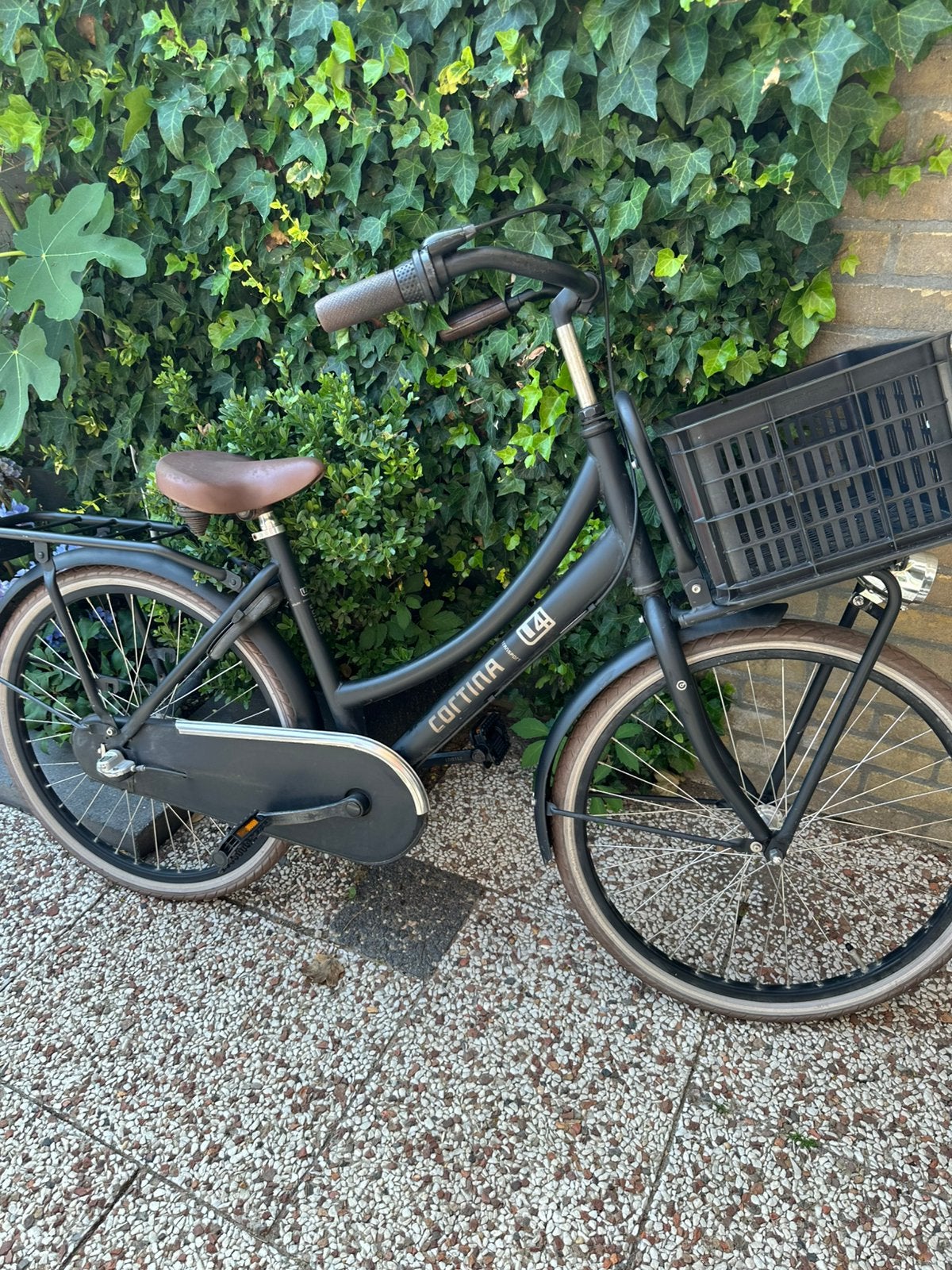 Meisjesfiets cortina 24 inch, Terugtraprem, Versnellingen, Ophalen of Verzenden, Gebruikt