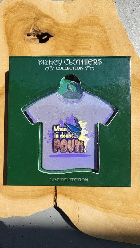 Disney Tinkerbell 'When in doubt... Pin Limited Edition, Verzamelen, Disney, Zo goed als nieuw, Beeldje of Figuurtje, Peter Pan of Pinokkio