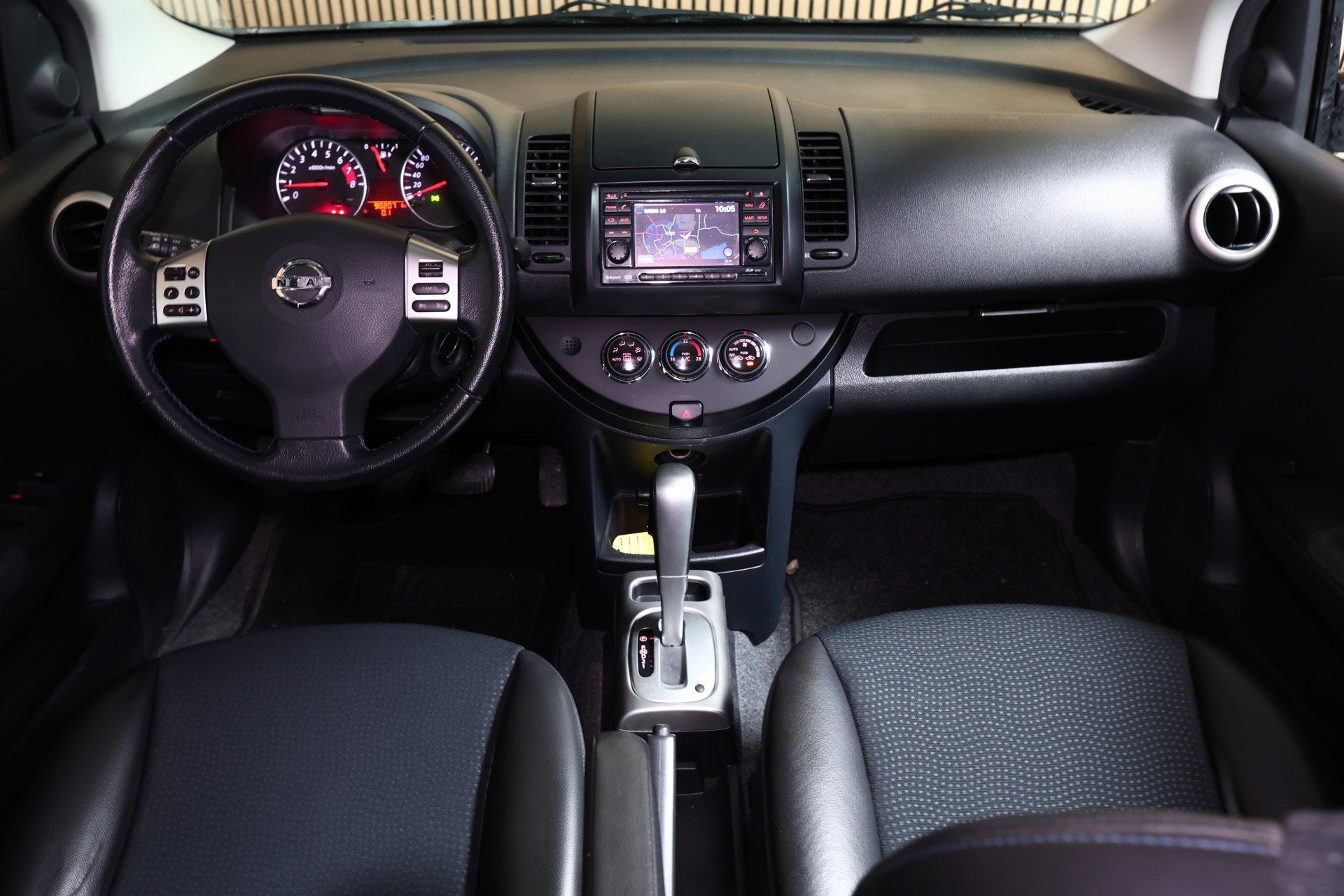Nissan Note 1.6 Connect Edition AUTOM NAVI AIRCO CRUISE BT ", Auto's, Nissan, 15 km/l, Gebruikt, 4 cilinders, Leder en Stof