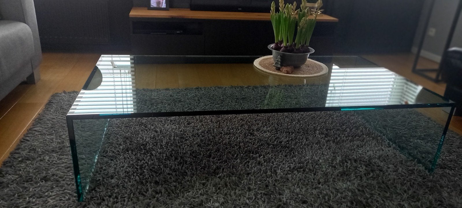 Glazen design salontafel, Ophalen, 50 tot 100 cm, Zo goed als nieuw, Minder dan 50 cm