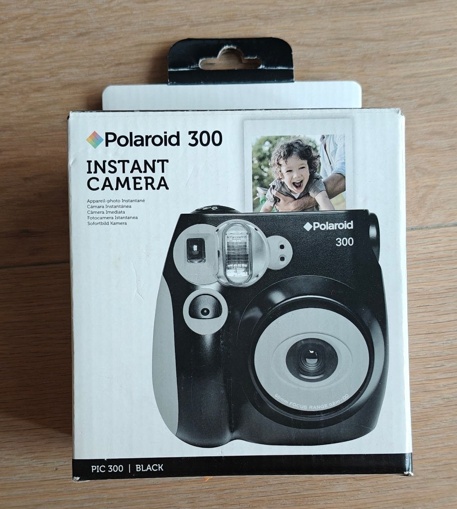 Polaroid 300 instant camera zwart - in originele verpakking, Audio, Tv en Foto, Fotocamera's Analoog, Ophalen of Verzenden, Zo goed als nieuw