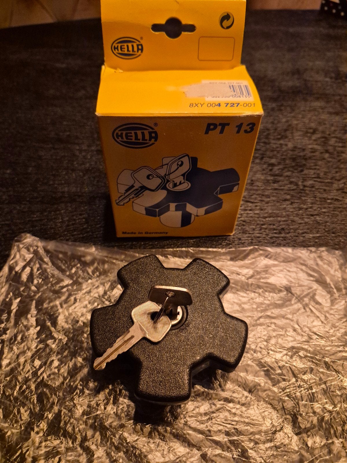 Hella Tankdop met sleutel - Nieuw in doos, Ophalen of Verzenden, Nieuw