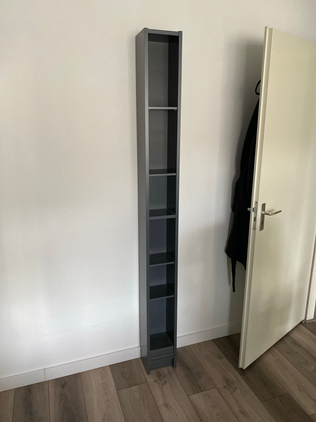 4 stuks Ikea Gnedby CD/DVD-kast - Grijs - Ruimtebesparend, Huis en Inrichting, Ophalen, Gebruikt, 75 tot 150 discs, Hout