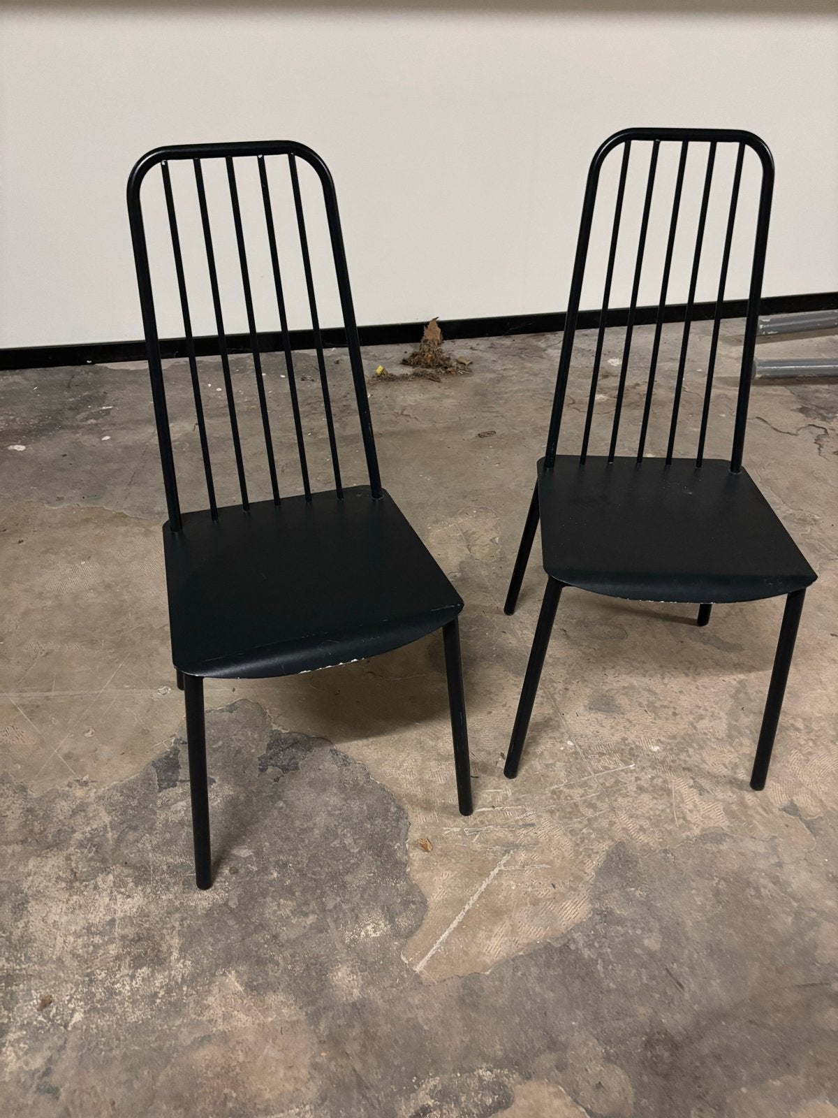 Twee zwarte metalen stoelen - Gebruikt, Ophalen, Gebruikt, Twee, Zwart
