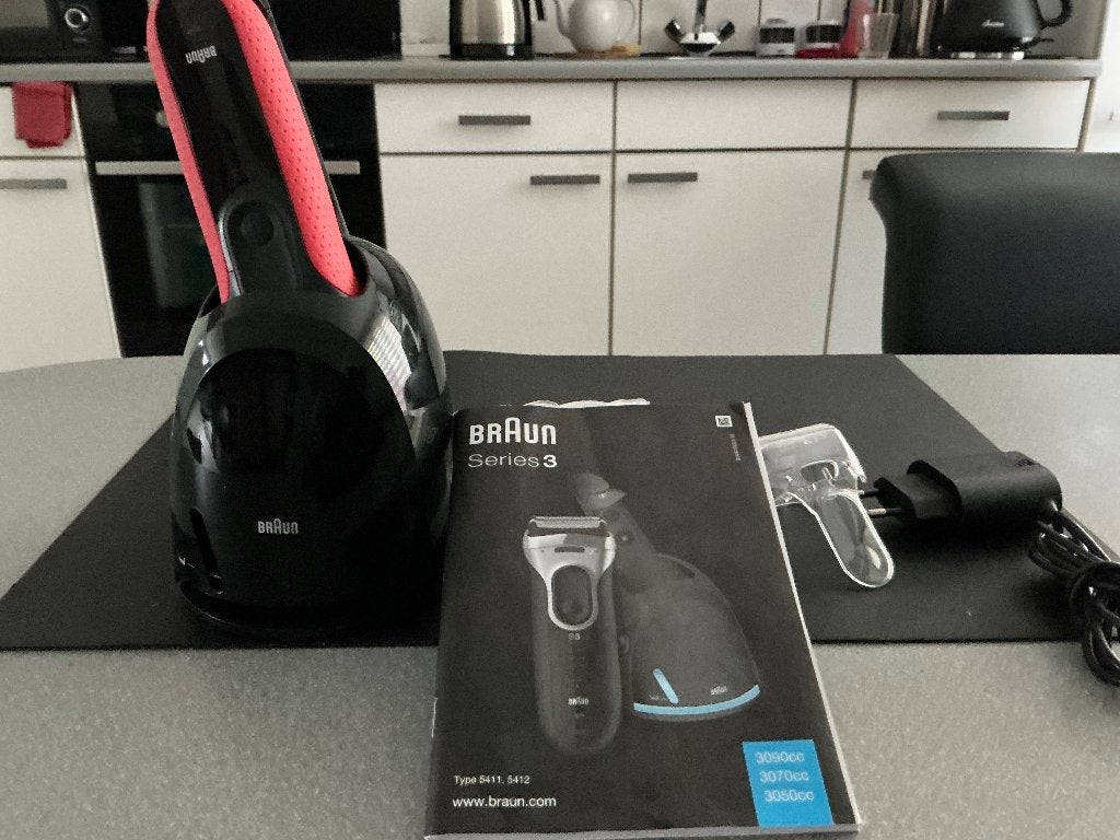 Braun S3 elektrisch scheerapparaat, Ophalen, Zo goed als nieuw, Scheren en Epileren