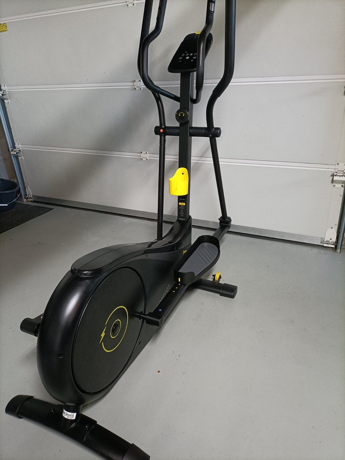 Domyos EL 520 Crosstrainer - Zelfopladend & Bluetooth, Ophalen of Verzenden, Zo goed als nieuw, Crosstrainer