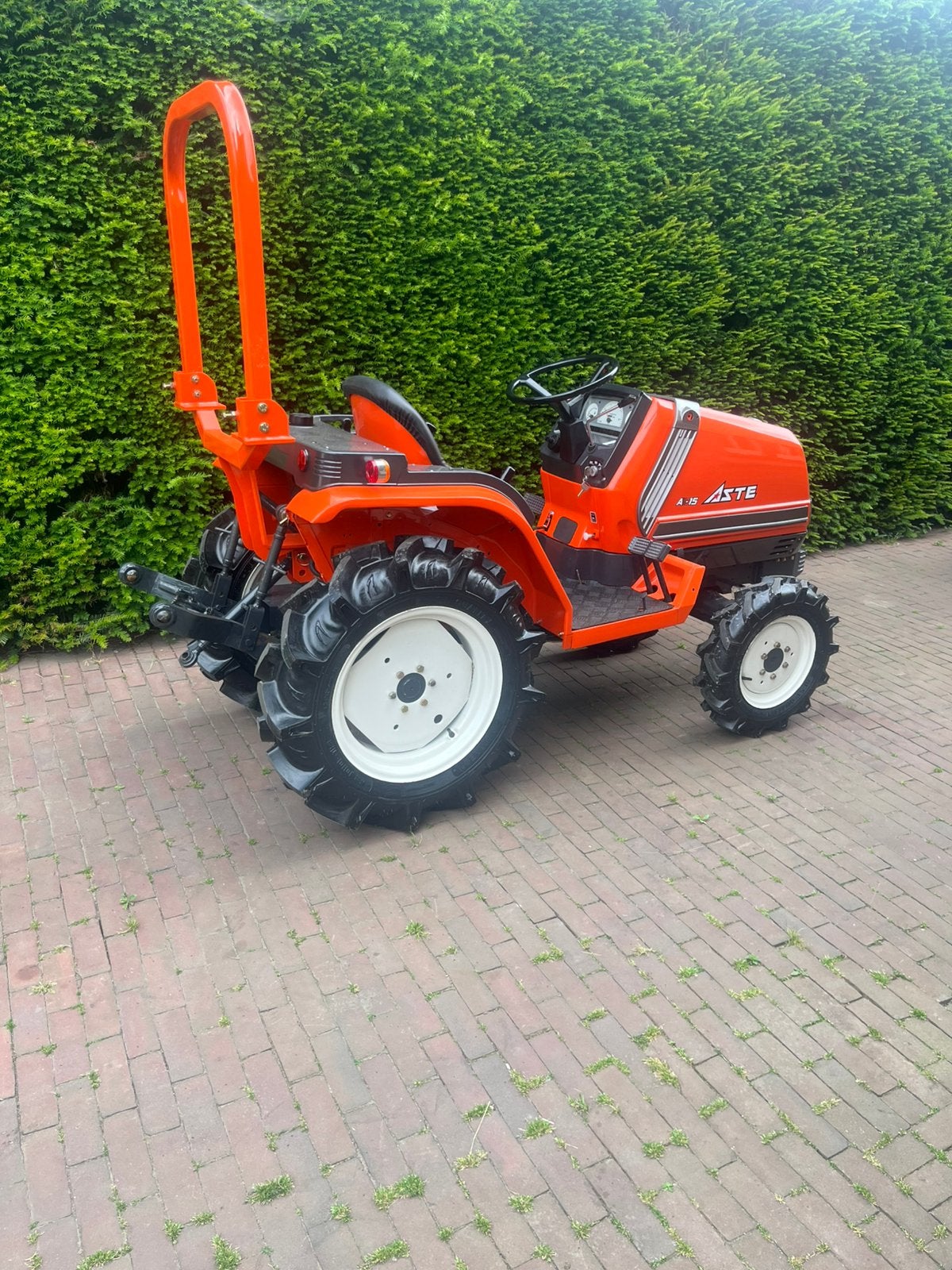 Kubota aste in nieuwstaat!, Zakelijke goederen, Overige merken, Gebruikt, Tot 2500, Ophalen of Verzenden