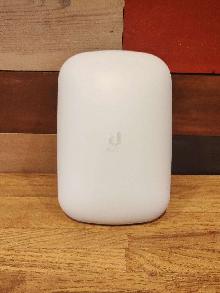 Ubiquiti Unifi U6 Extender, Ekkersrijt 3102, 5692CC Eindhoven, Ubiquiti, Ubiquity, Ophalen of Verzenden