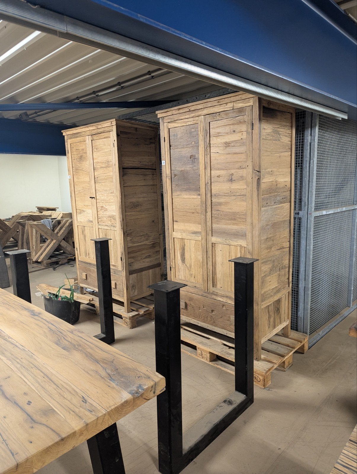 Handgemaakte kast van oud eikenhout - 220x90x60cm