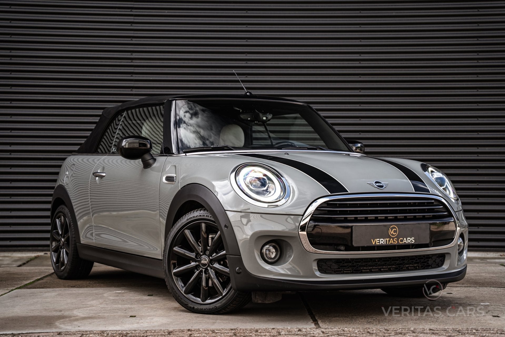Mini Cabrio 1.5 Cooper Chili 136PK Automaat|Full Led|CarPlay, Auto's, Mini, 136 pk, Gebruikt, Euro 6, Cabriolet