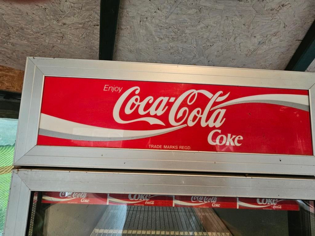 Coca-Cola koeling, Witgoed en Apparatuur, Koelkasten en IJskasten, Ophalen, 200 liter of meer, 160 cm of meer, 45 tot 60 cm