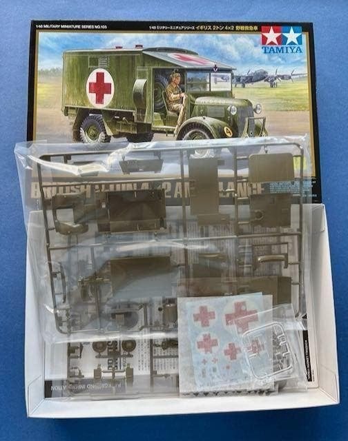 Tamiya	32605	British 2-ton 4x2 Ambulance (Austin K2/Y)	1/48, Auto, Verzenden, 1:32 tot 1:50, Nieuw