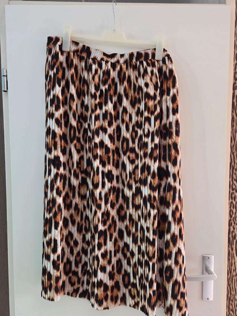 Ulla Popken plooirok met luipaardprint, maat 62/64, Kleding | Dames, Rokken, Bruin, Maat 46/48 (XL) of groter, Nieuw, Ulla Popken