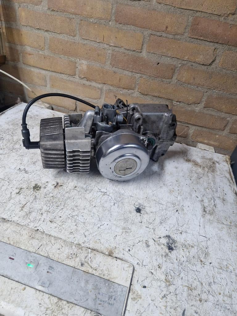 Puch maxi 65cc polini, Fietsen en Brommers, Brommeronderdelen | Puch, Ophalen of Verzenden, Blok