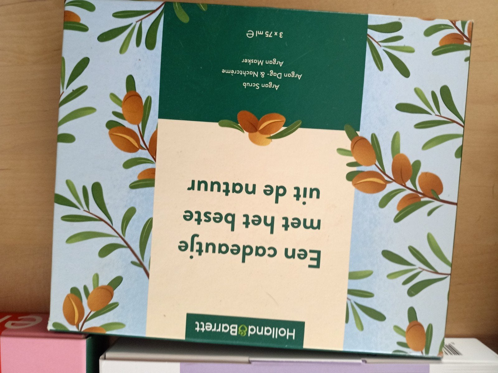 Holland & Barrett Argan Cadeauset: Scrub, Crème, Masker, Ophalen of Verzenden, Nieuw, Gehele gezicht, Reiniging