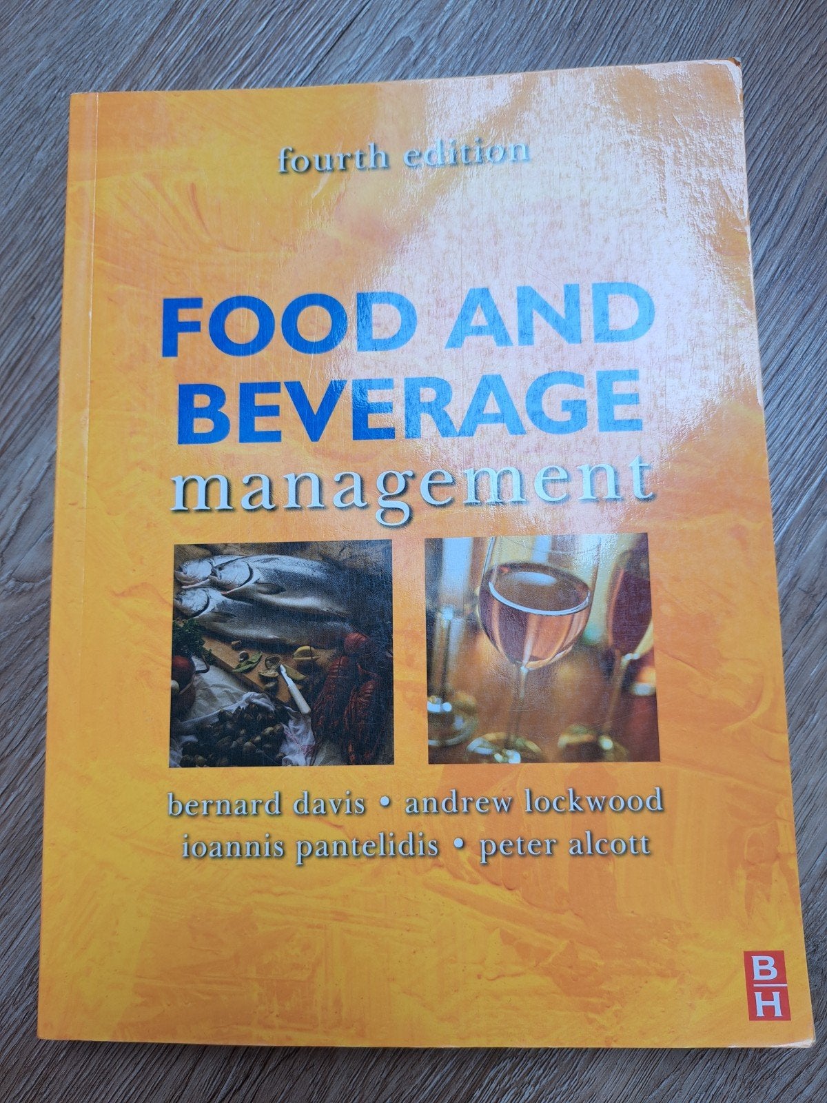 Food and Beverage Management - Bernard Davis (4e editie), Ophalen of Verzenden, Gelezen, HBO, Bernard Davis, Andrew Lockwood, Ioannis Pantelidis, Peter Alcott
