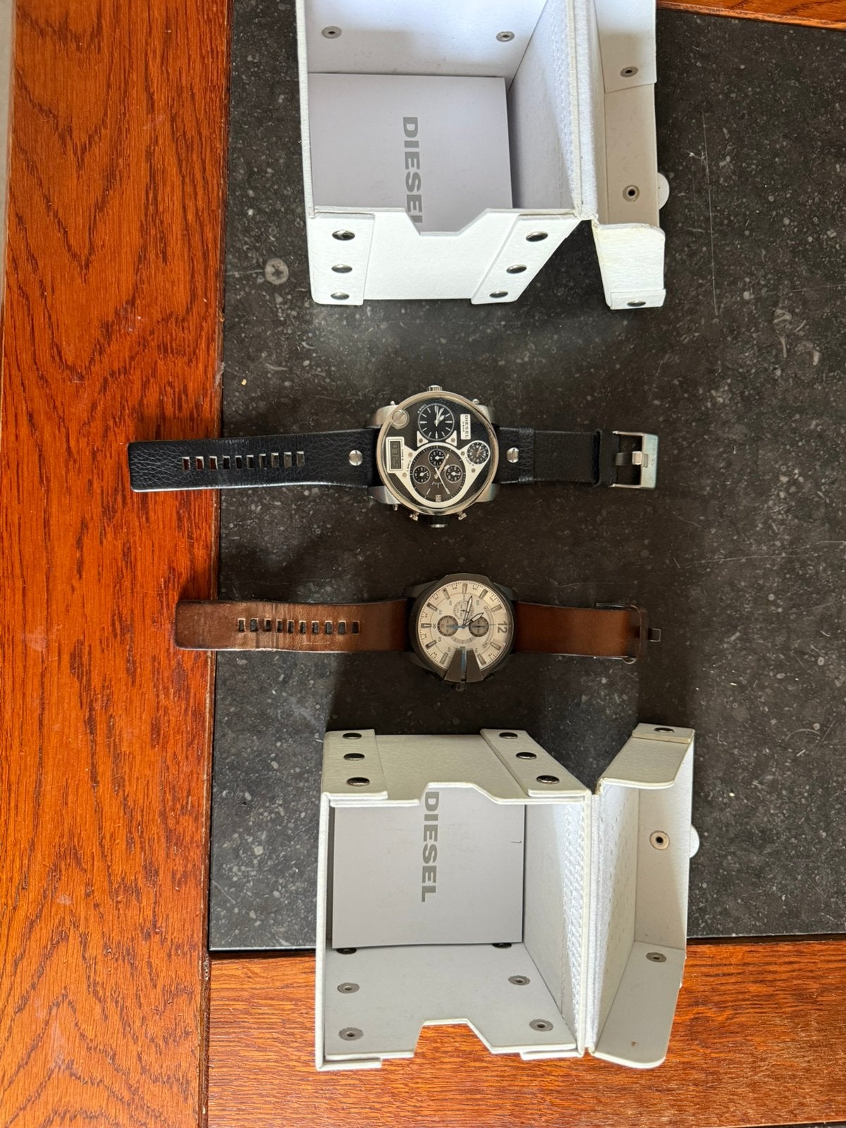 Originele diesel horloge, Ophalen, Zo goed als nieuw, Leer, Overige merken