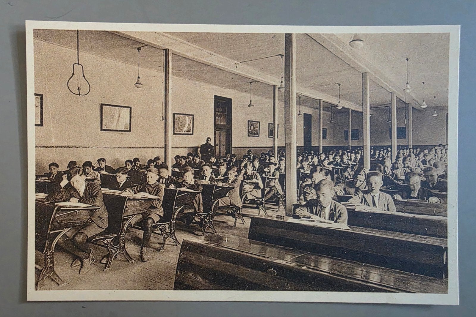 124) PRENTBRIEFKAART SITTARD MISSIECOLLEGE STUDIEZAAL, Verzenden, Ongelopen, Limburg