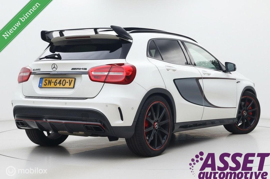 Mercedes GLA45 AMG 4Matic Edition 1 | pano | adaptive cruise, Auto's, Mercedes-Benz, Gebruikt, 4 cilinders, 360 pk, Wit