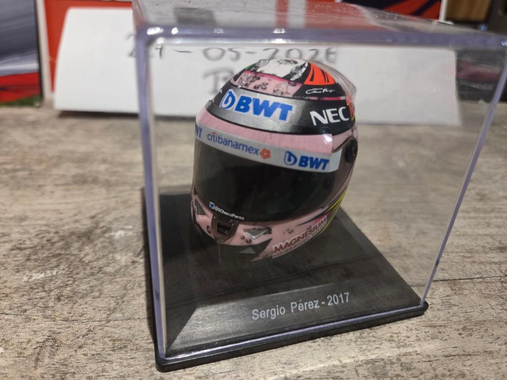 Sergio Pérez 2017 F1 Helm Miniatuur - Nette Staat, Ophalen of Verzenden, Zo goed als nieuw